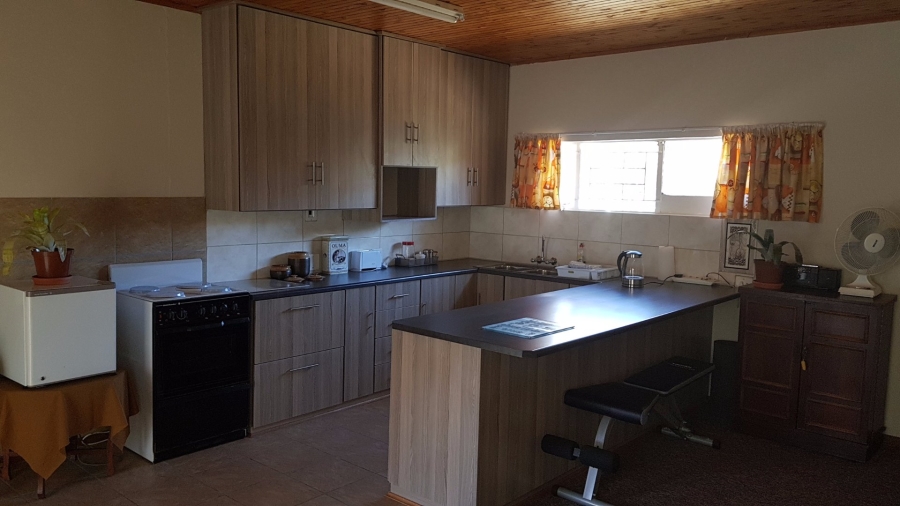 5 Bedroom Property for Sale in Panorama Free State